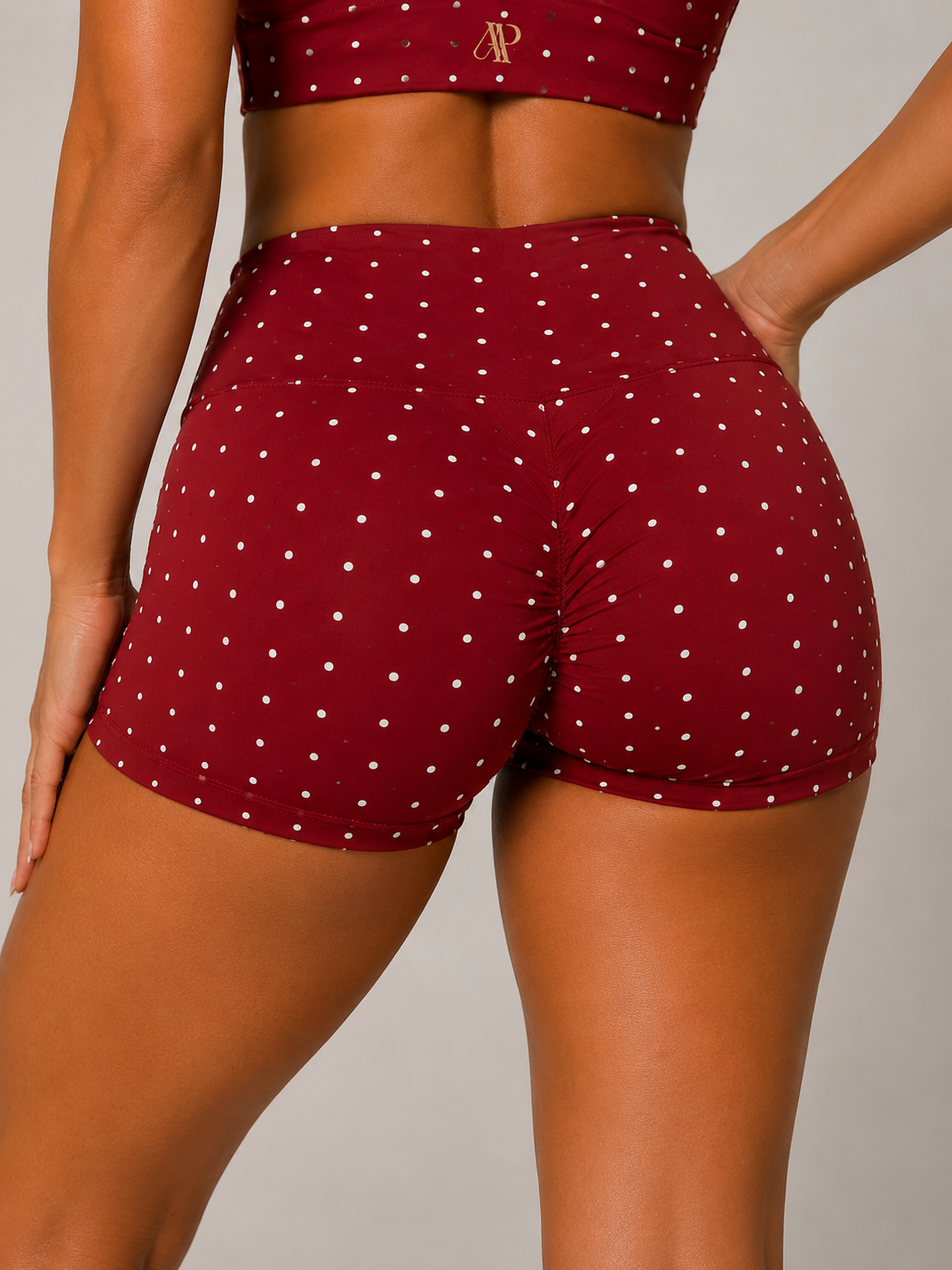 Short sculpt à pois